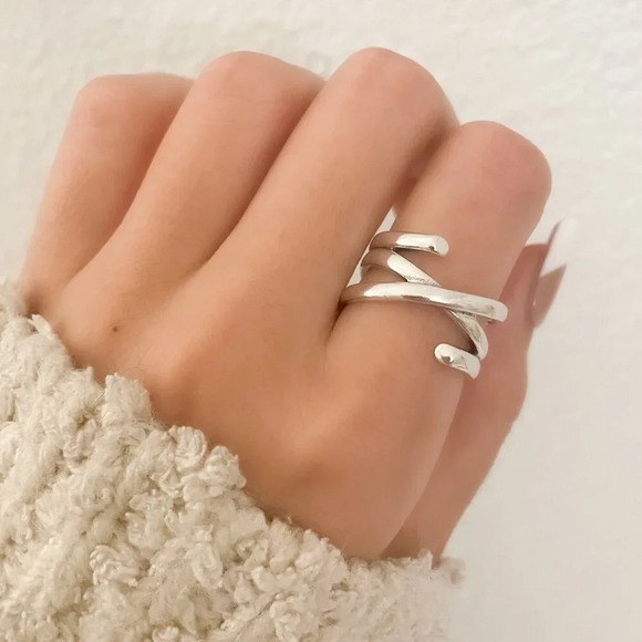 925 Sterling Silver Criss Cross Ring Chunky Ring Geometric Ring Twist Ring - Picture 1 of 9